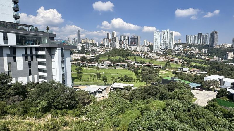 Terreno en Venta para Desarrollar · terreno en en venta en Bosque Real