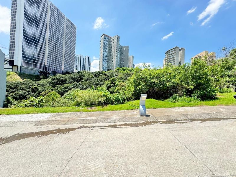 Terreno Privada de las Plazas · terreno en en venta en Bosque Real